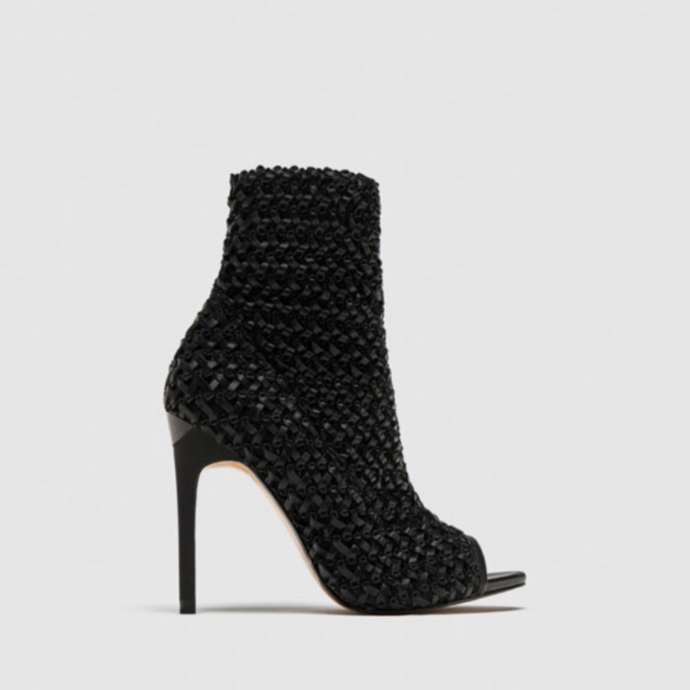 Zara Black Heel Braided Sandals Booties - Picture 7 of 8